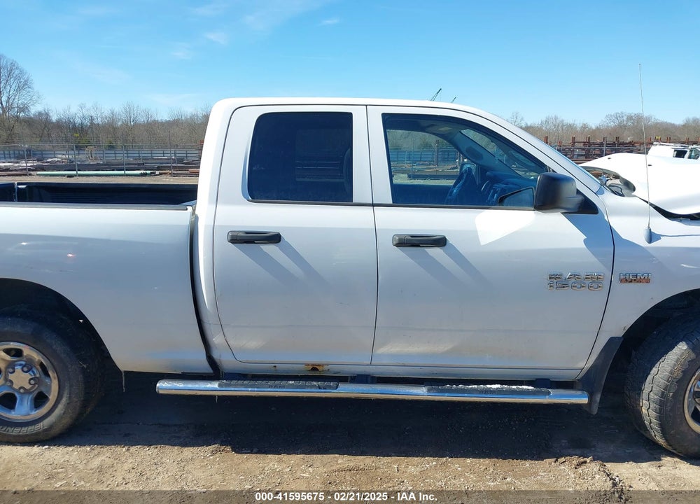 2013 RAM 1500 VIN: 1C6RR7FT1DS563633