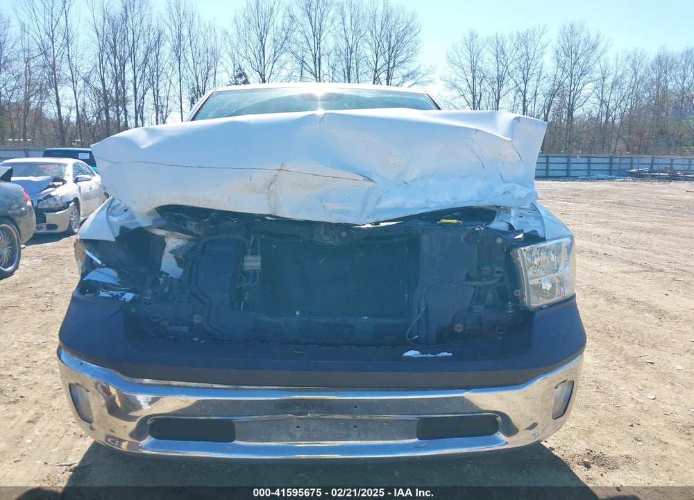 2013 RAM 1500 VIN: 1C6RR7FT1DS563633