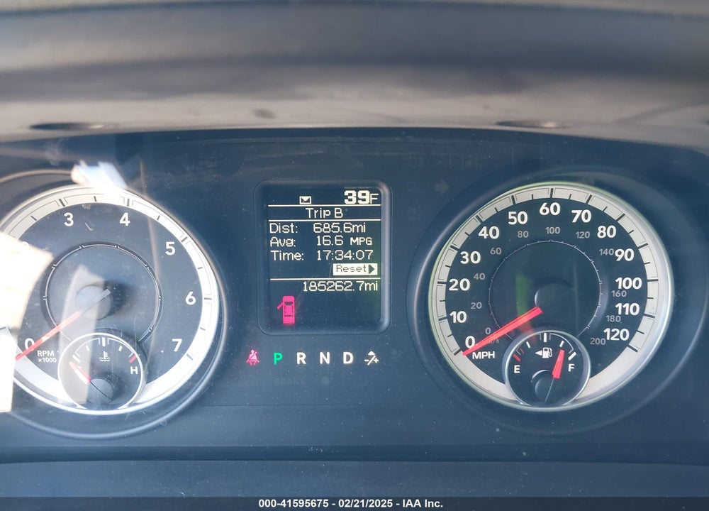 2013 RAM 1500 VIN: 1C6RR7FT1DS563633