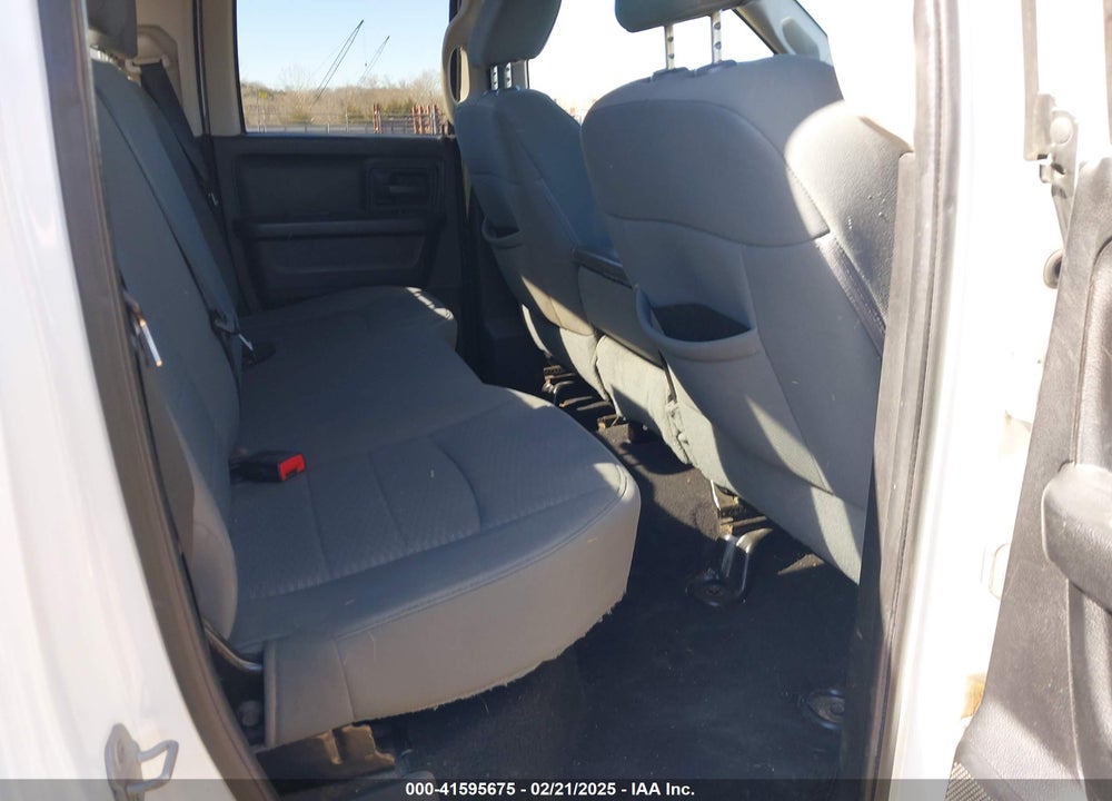 2013 RAM 1500 VIN: 1C6RR7FT1DS563633