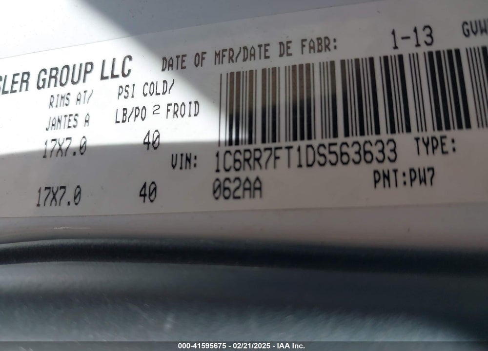 2013 RAM 1500 VIN: 1C6RR7FT1DS563633