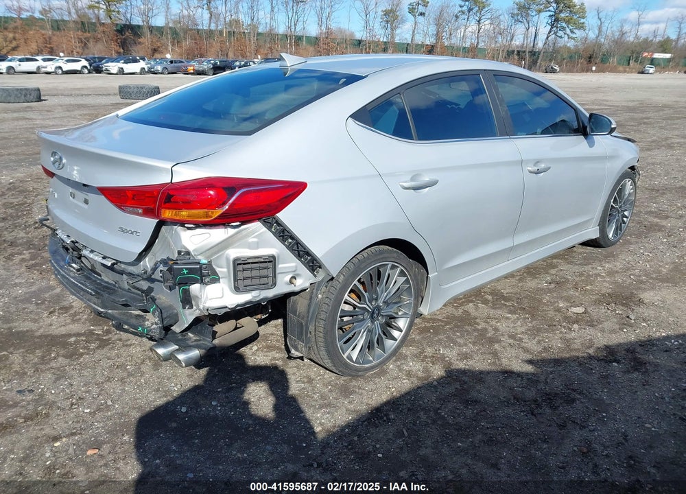 2018 HYUNDAI ELANTRA VIN: KMHD04LB2JU723537