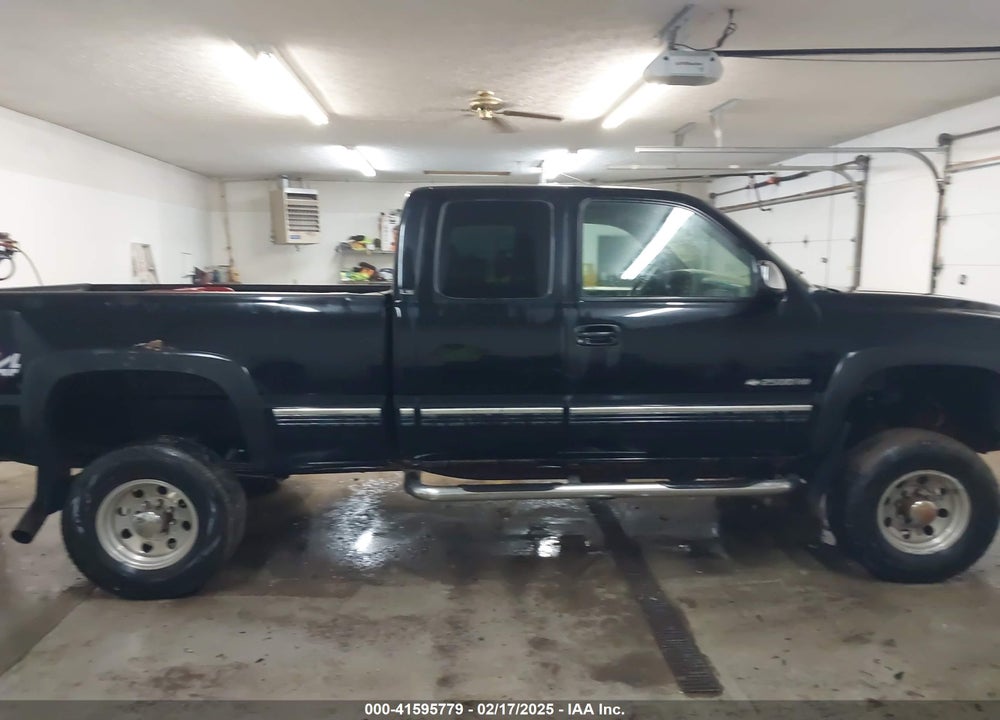 2001 CHEVROLET SILVERADO 2500HD LS VIN: 1GCHK29GX1E199698