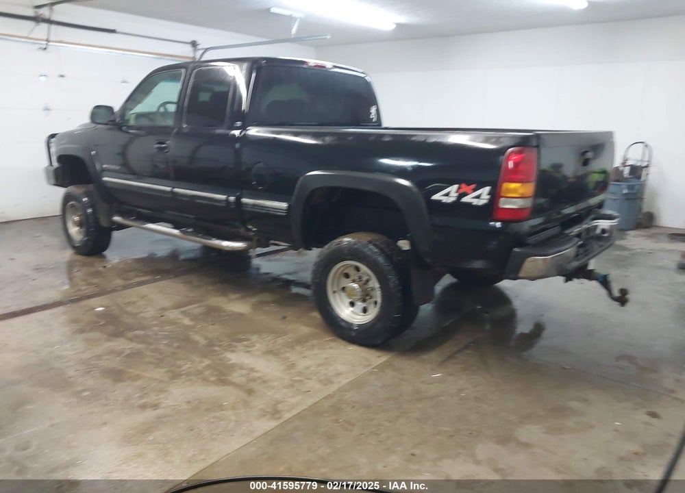 2001 CHEVROLET SILVERADO 2500HD LS VIN: 1GCHK29GX1E199698