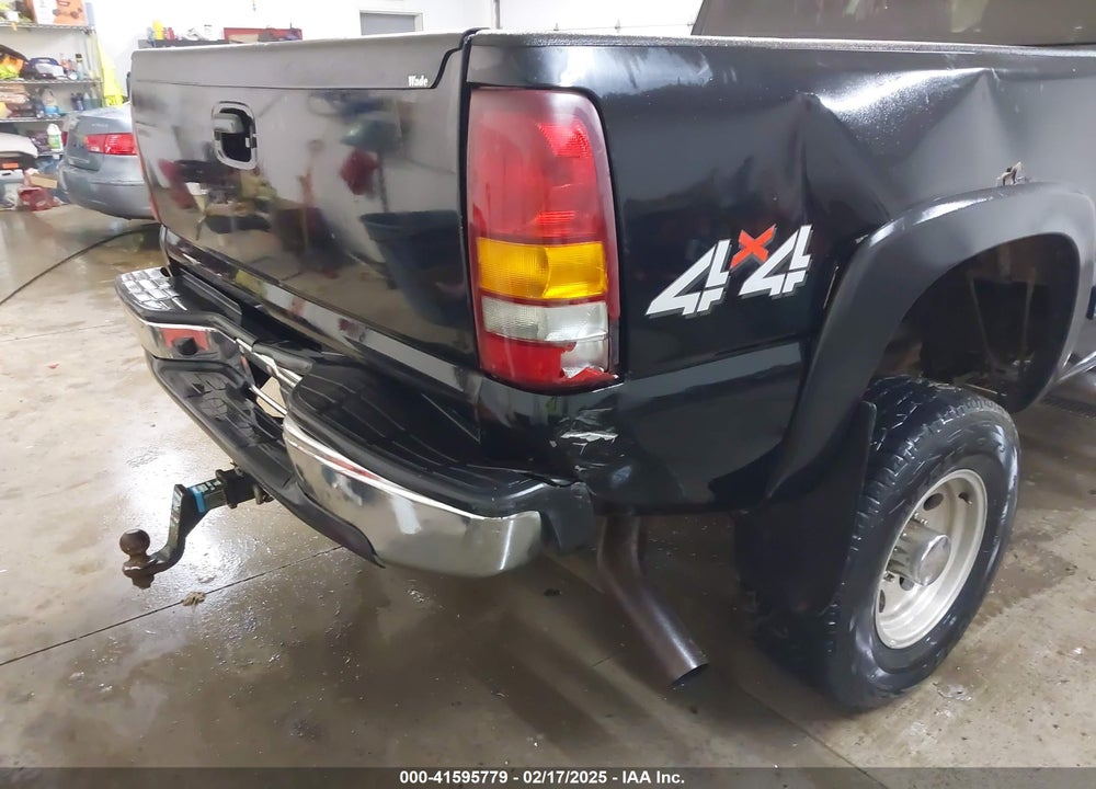 2001 CHEVROLET SILVERADO 2500HD LS VIN: 1GCHK29GX1E199698