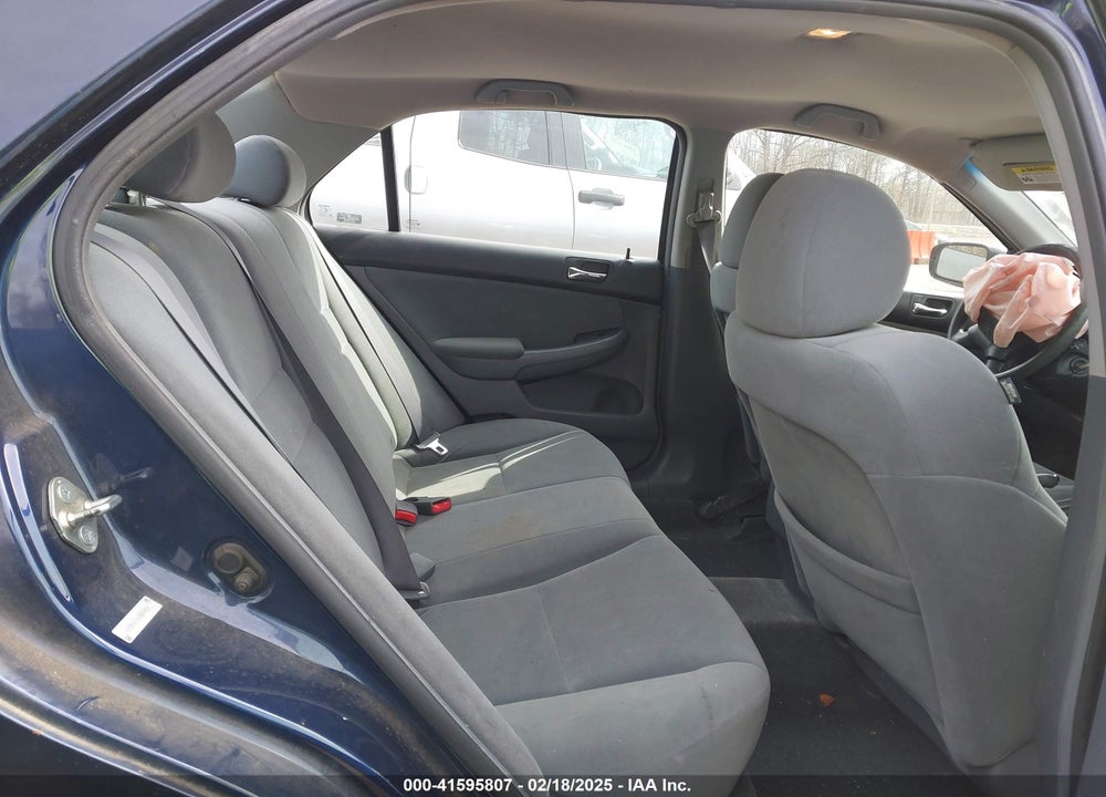 2006 HONDA ACCORD VIN: 1HGCM56196A024882