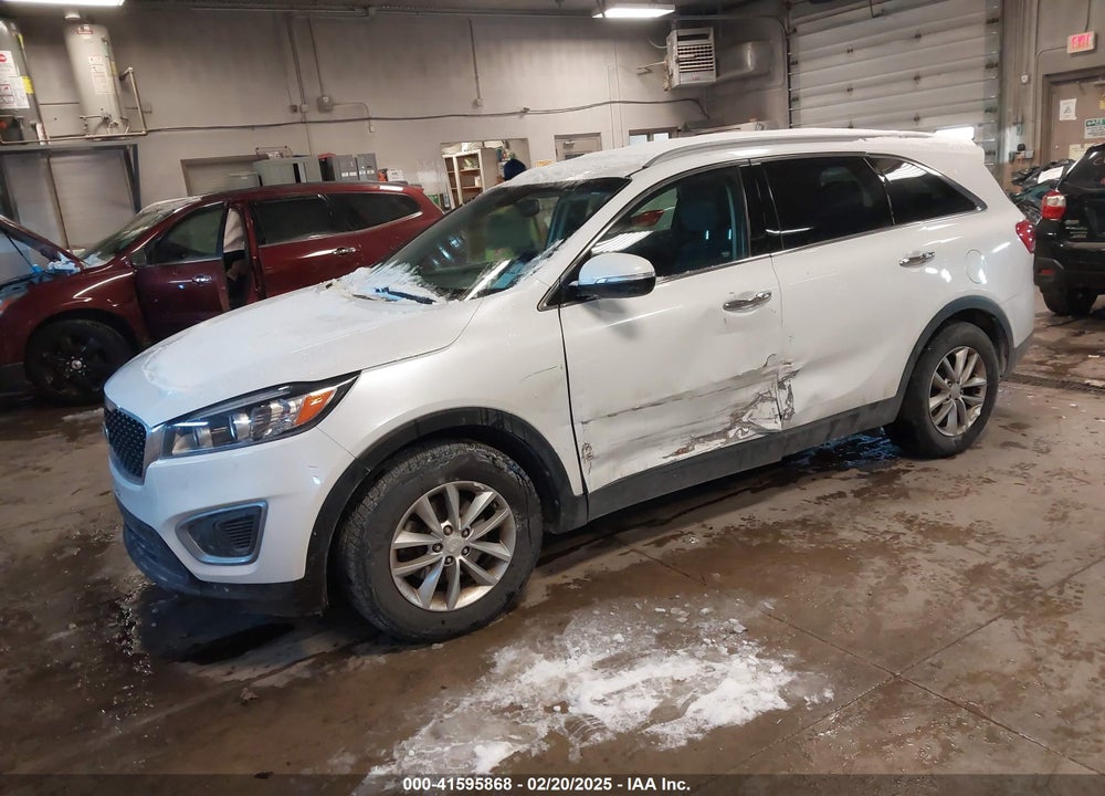 2016 KIA SORENTO 2.4L LX VIN: 5XYPG4A34GG056926