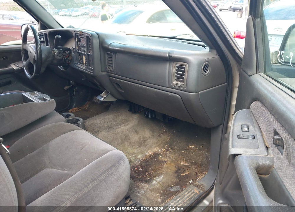 2003 GMC SIERRA 1500 VIN: 2GTEC19V631155940