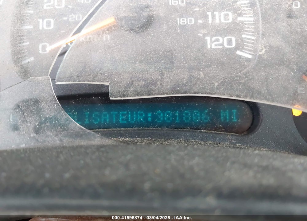 2003 GMC SIERRA 1500 VIN: 2GTEC19V631155940