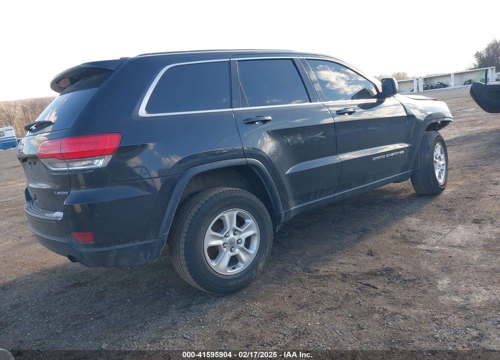 2016 JEEP GRAND CHEROKEE LAREDO VIN: 1C4RJFAG7GC324347