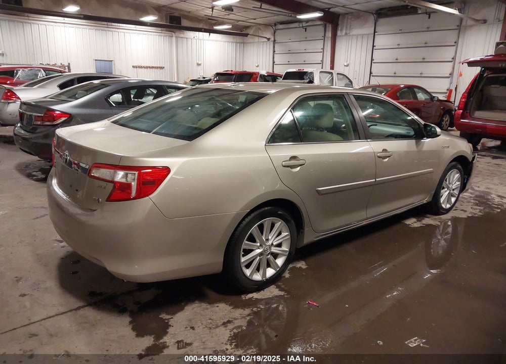 2014 TOYOTA CAMRY HYBRID VIN: 4T1BD1FK2EU101385