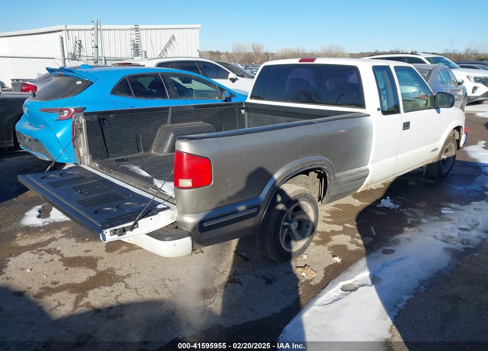 1999 CHEVROLET S-10 LS VIN: 1GCCS1949XK162193