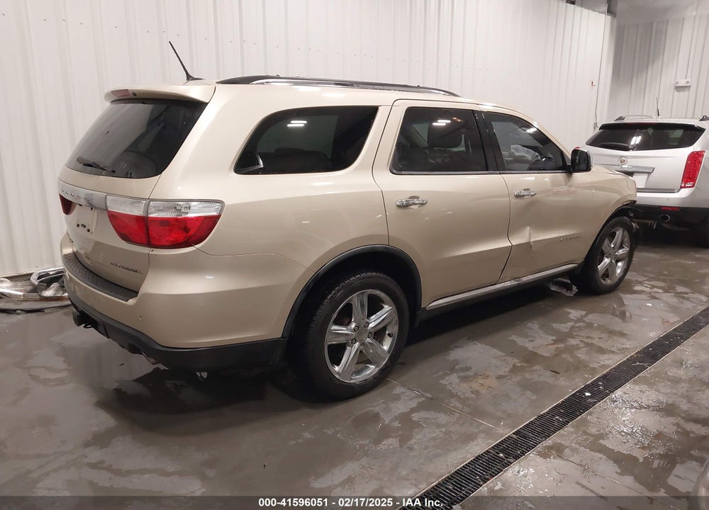 2011 DODGE DURANGO VIN: 1D4RE5GG7BC695817
