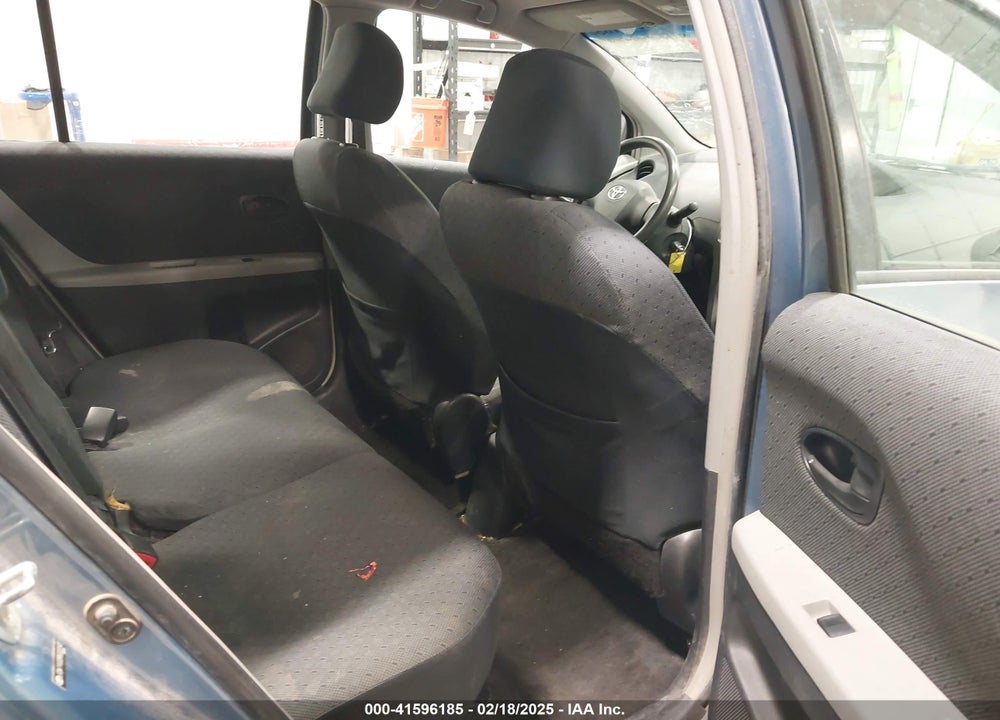 2009 TOYOTA YARIS VIN: JTDKT903395222143