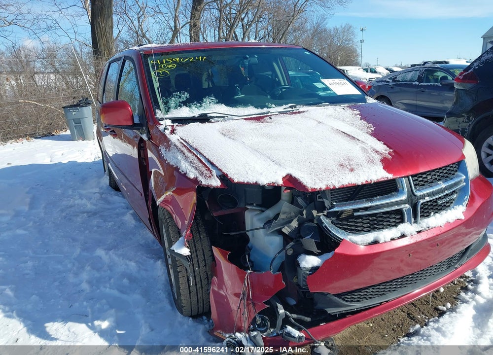 2011 DODGE GRAND CARAVAN CREW VIN: 2D4RN5DG9BR606227