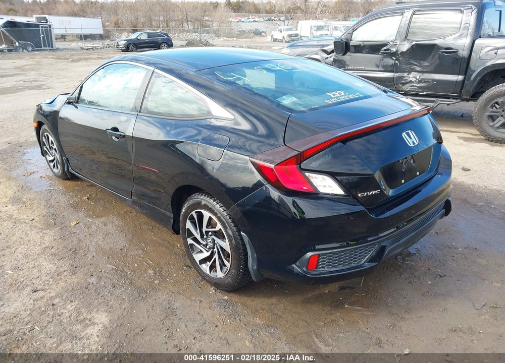 2018 HONDA CIVIC VIN: 2HGFC4B55JH302965