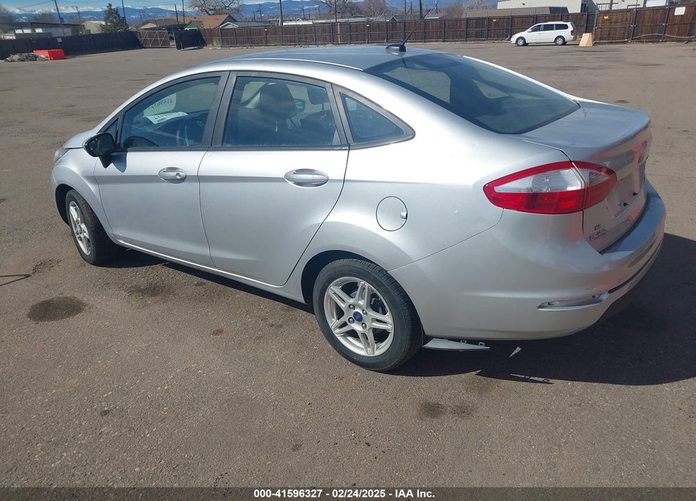 2017 FORD FIESTA VIN: 3FADP4BJ6HM154138