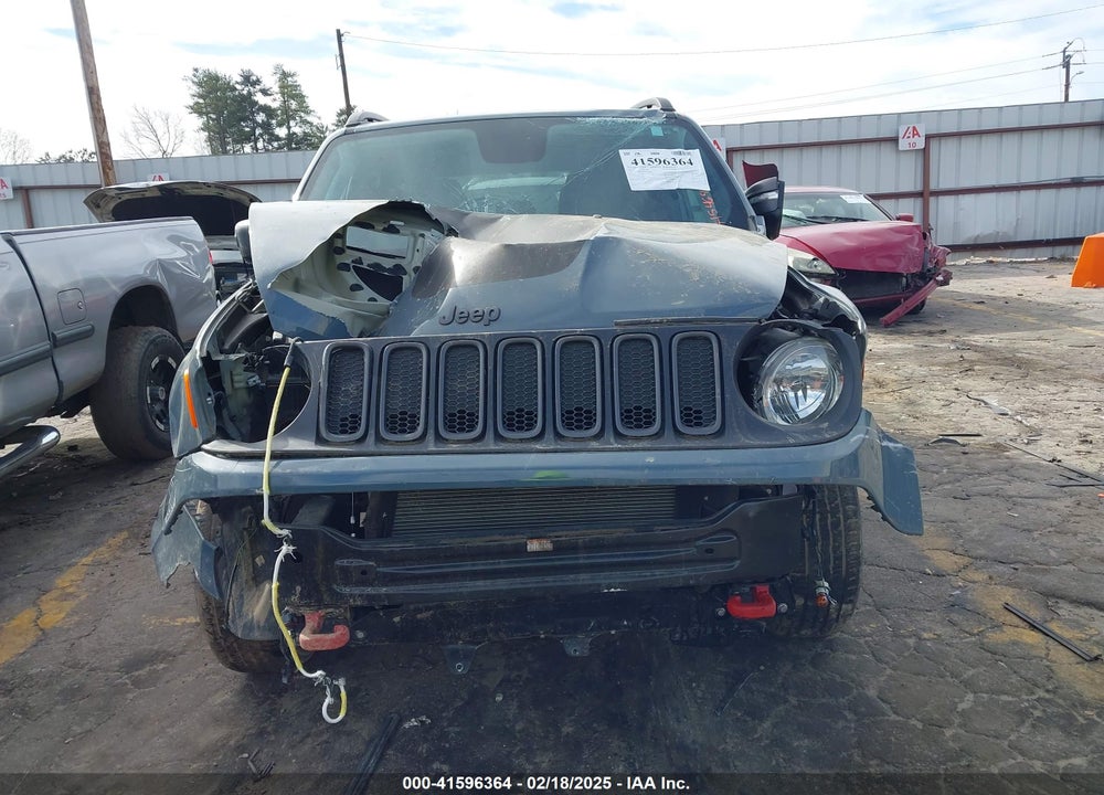 2018 JEEP RENEGADE VIN: ZACCJBCB8JPH54696