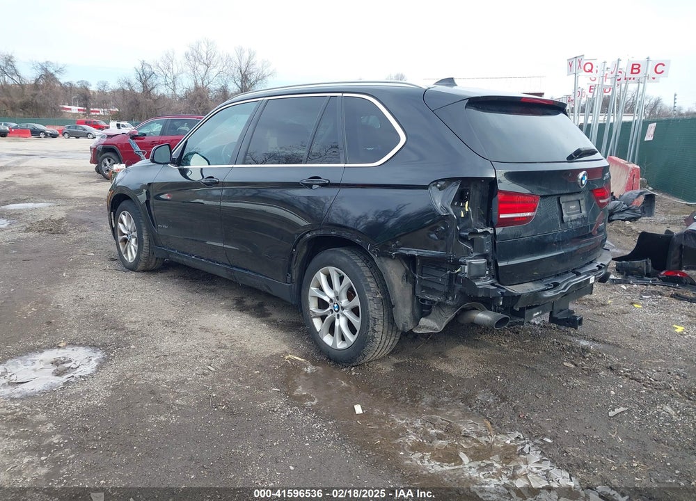 2015 BMW X5 VIN: 5UXKS4C5XF0N11109