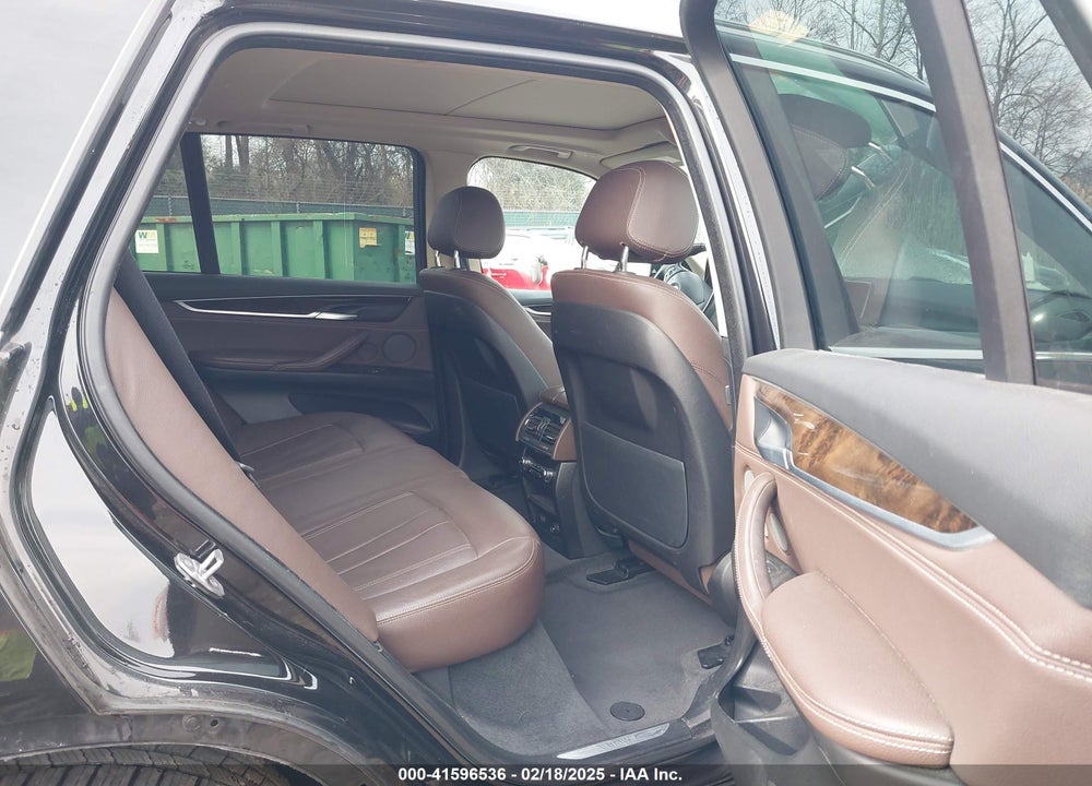 2015 BMW X5 VIN: 5UXKS4C5XF0N11109