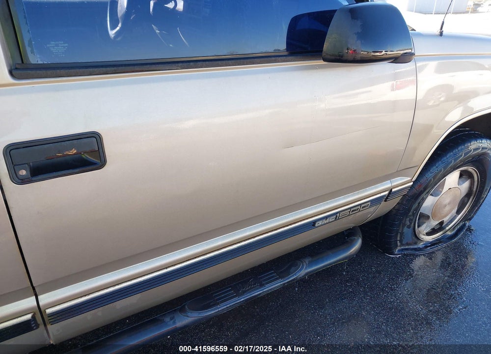 1998 GMC YUKON VIN: 1GKEK13R4WJ725608