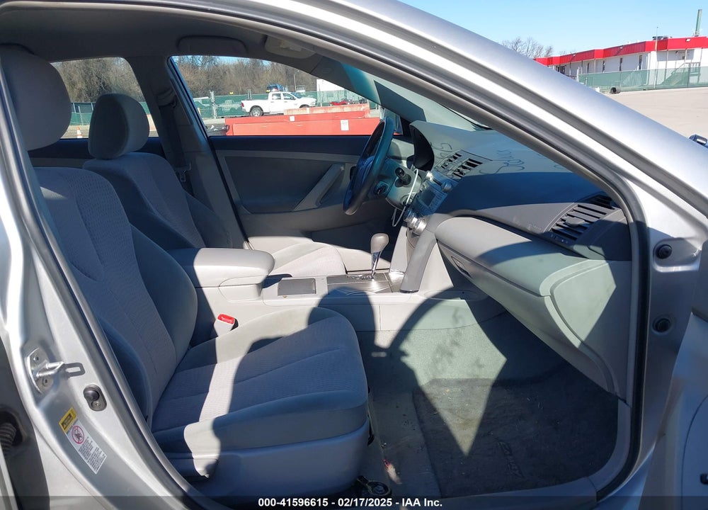 2011 TOYOTA CAMRY VIN: 4T4BF3EK8BR111752