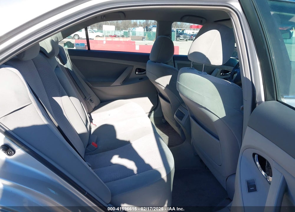 2011 TOYOTA CAMRY VIN: 4T4BF3EK8BR111752