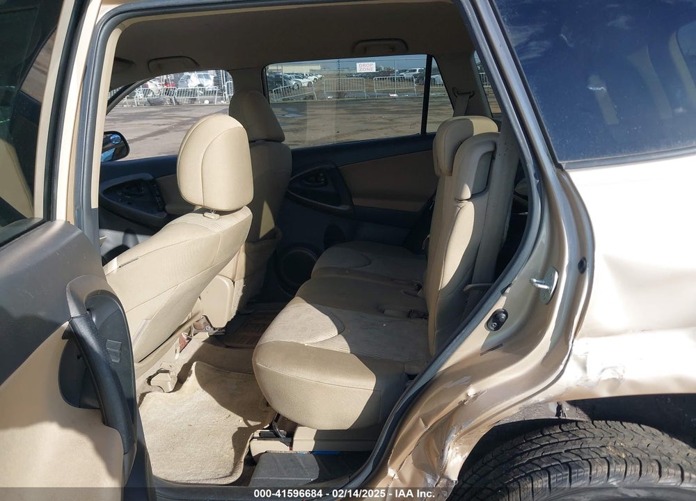 2011 TOYOTA RAV4 VIN: 2T3ZF4DV2BW061951