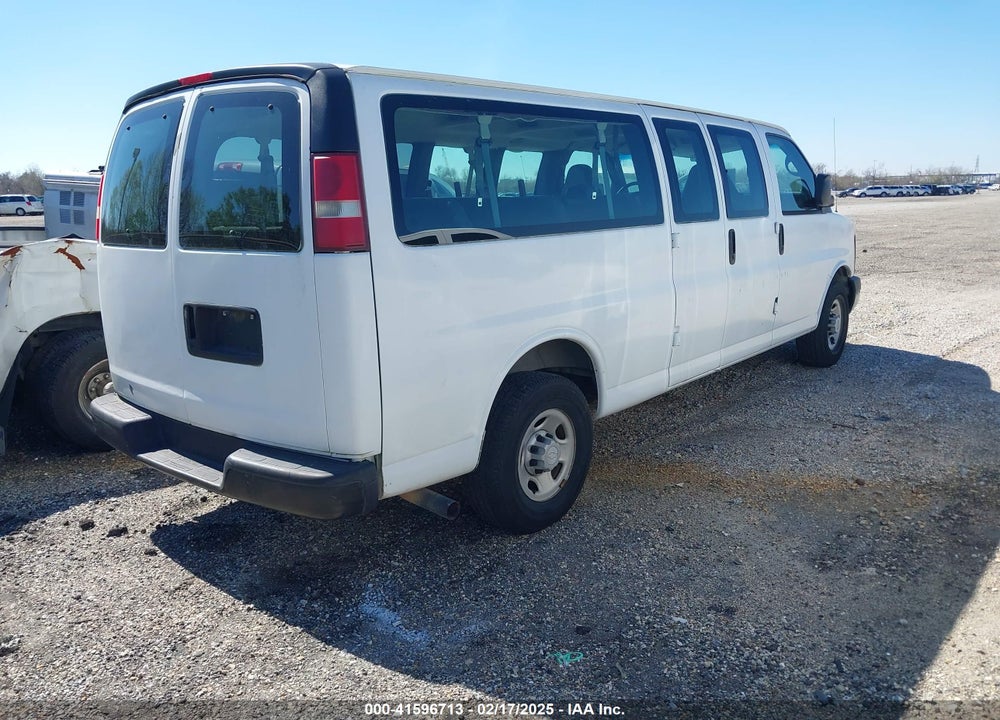 2007 CHEVROLET EXPRESS LS VIN: 1GAHG39U371239125