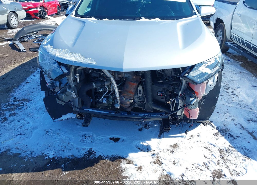 2018 CHEVROLET EQUINOX LT VIN: 2GNAXJEV6J6336326