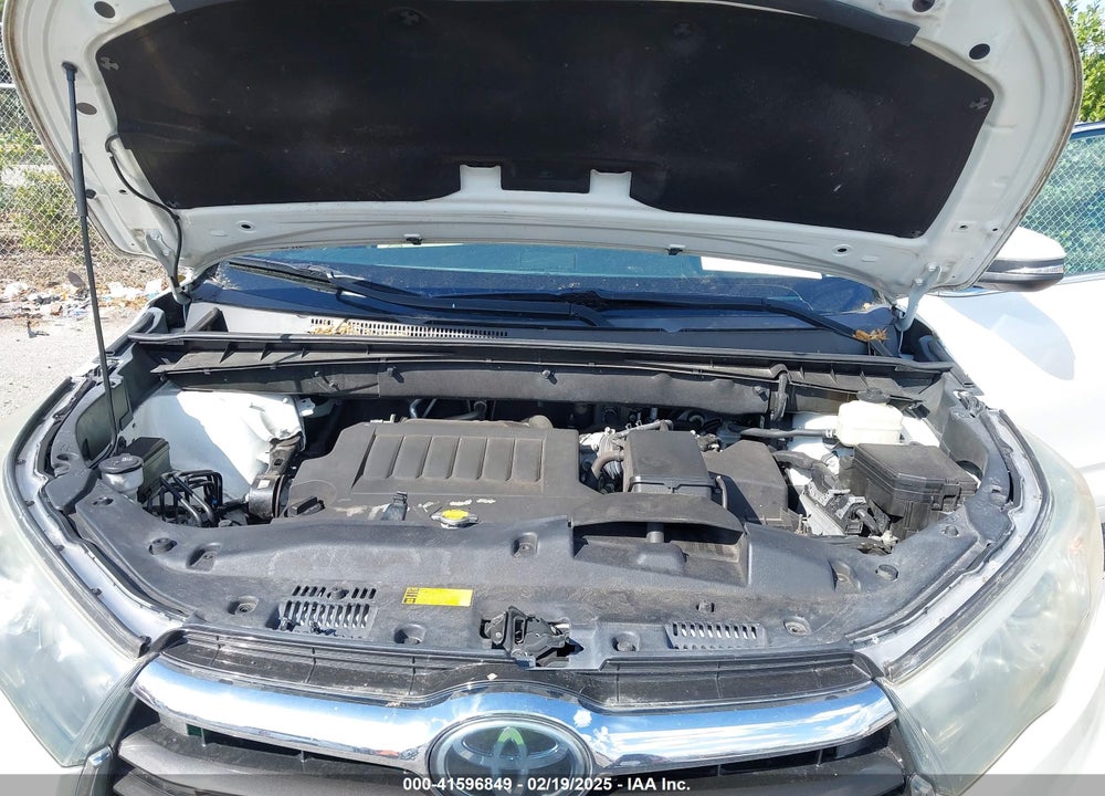 2015 TOYOTA HIGHLANDER LIMITED V6 VIN: 5TDYKRFH0FS099262