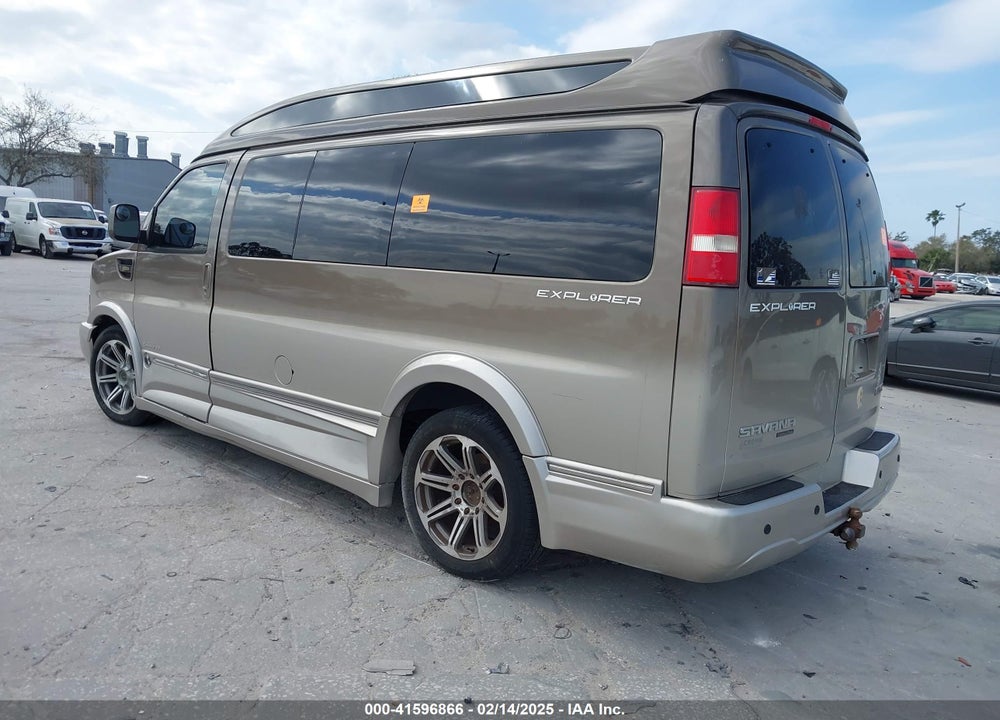 2017 GMC SAVANA 2500 WORK VAN VIN: 1GTW7AFG8H1120201