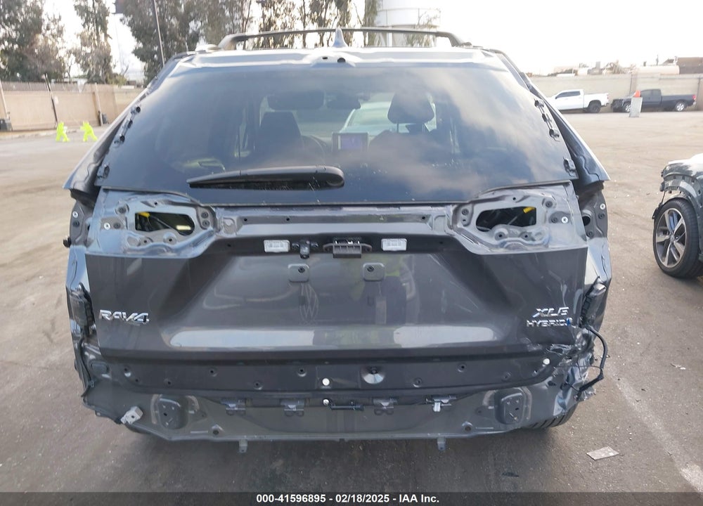 2024 TOYOTA RAV4 HYBRID XLE VIN: 2T3RWRFV0RW207154