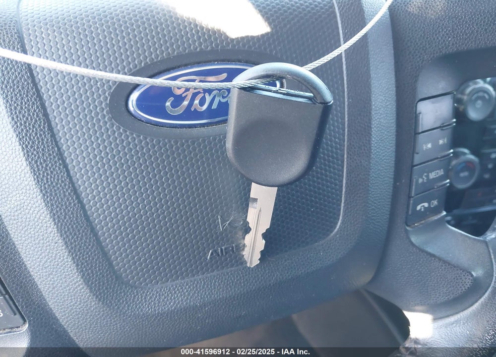 2010 FORD ESCAPE LIMITED VIN: 1FMCU0EG2AKD46463