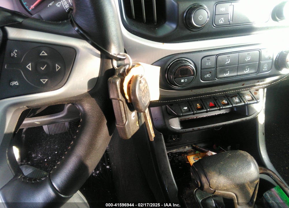 2021 GMC CANYON VIN: 1GTG6CEN1M1264427