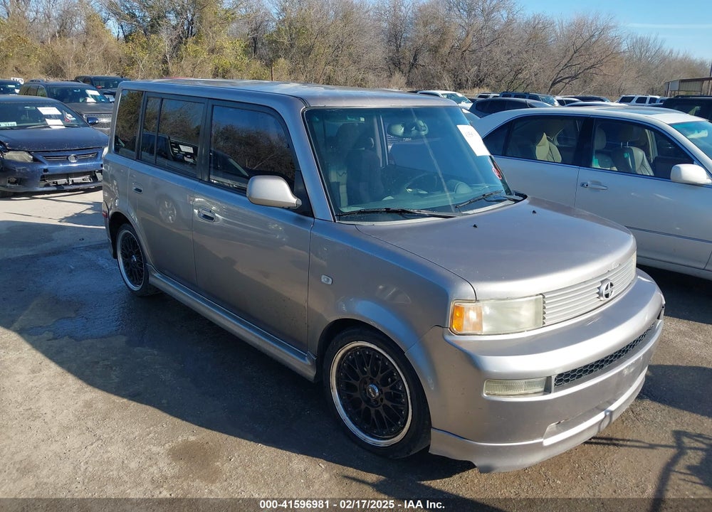 2005 SCION XB VIN: JTLKT324750192708
