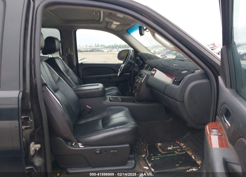 2011 CHEVROLET SILVERADO 1500 LTZ VIN: 3GCPKTE2XBG110413