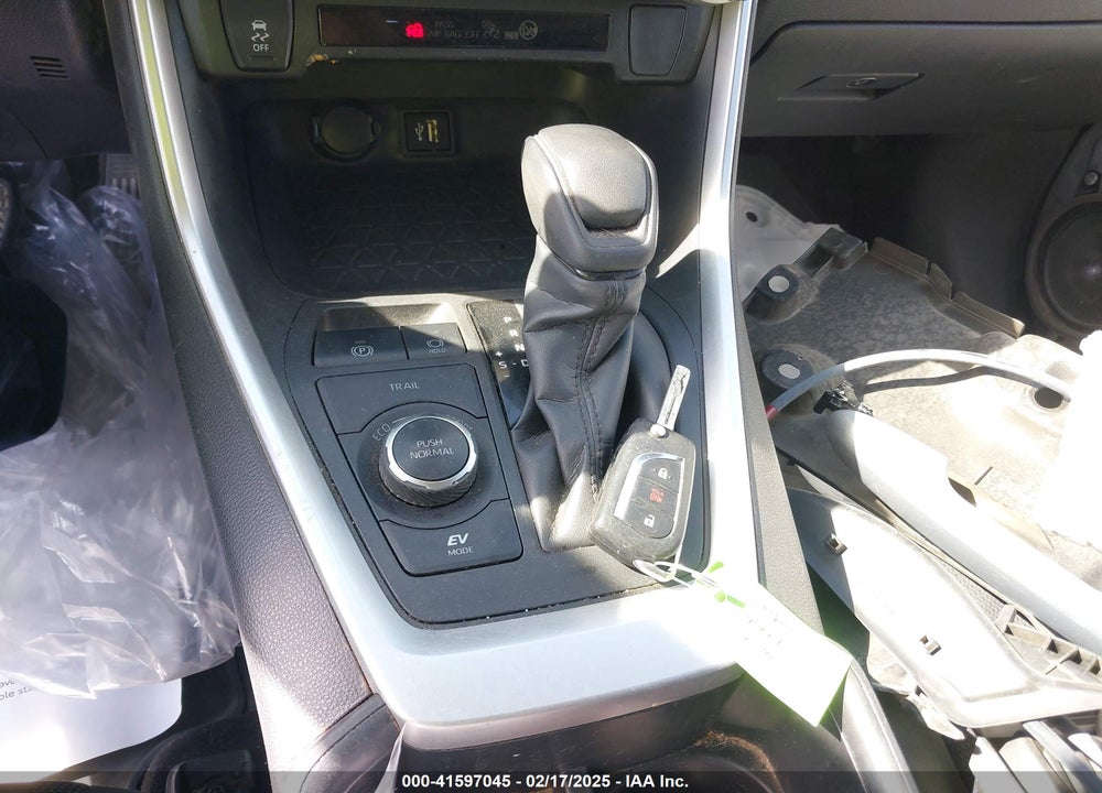 2024 TOYOTA RAV4 HYBRID LE VIN: JTMMWRFV9RD216376