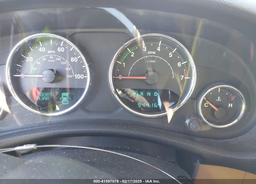 2017 JEEP WRANGLER UNLIMITED SAHARA 4X4 VIN: 1C4BJWEG0HL691376
