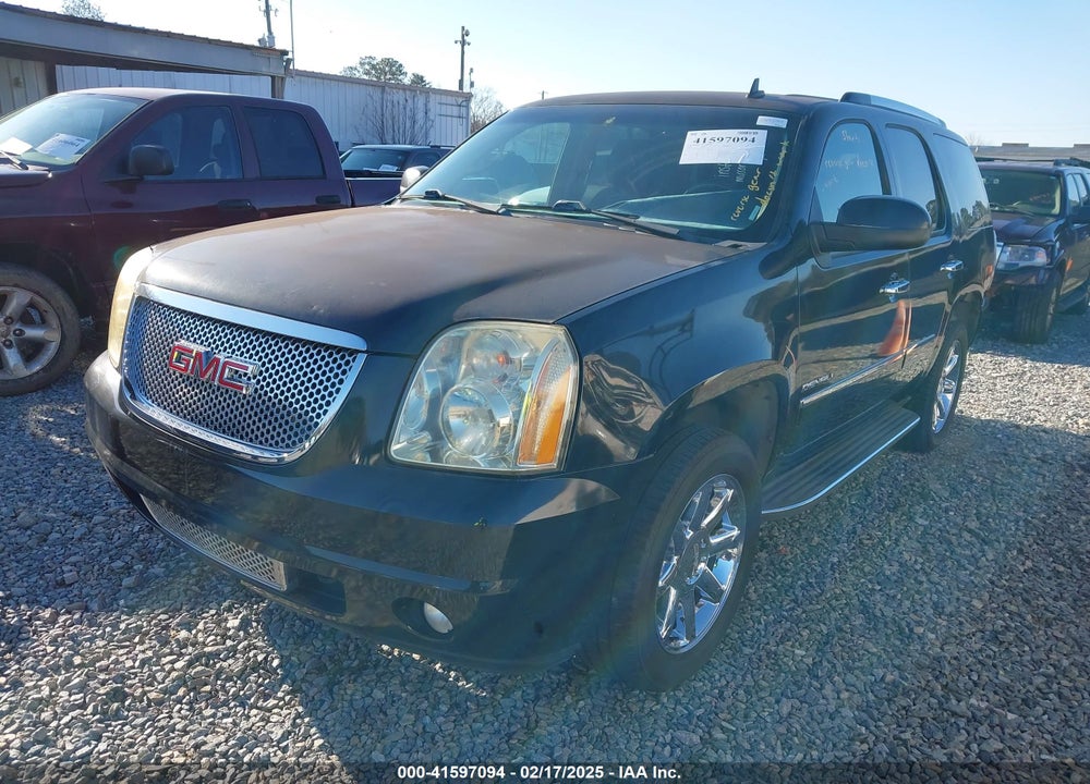 2011 GMC YUKON DENALI VIN: 1GKS1EEF1BR322228
