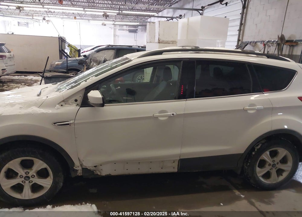 2015 FORD ESCAPE SE VIN: 1FMCU9G9XFUA35507
