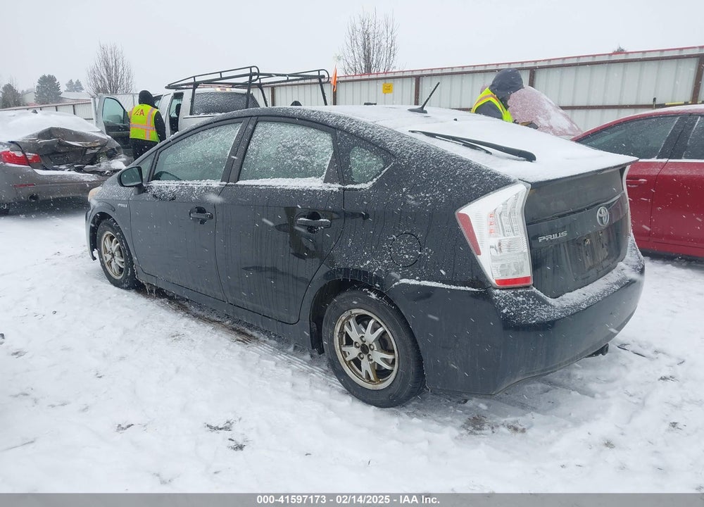 2010 TOYOTA PRIUS III VIN: JTDKN3DU3A0211588