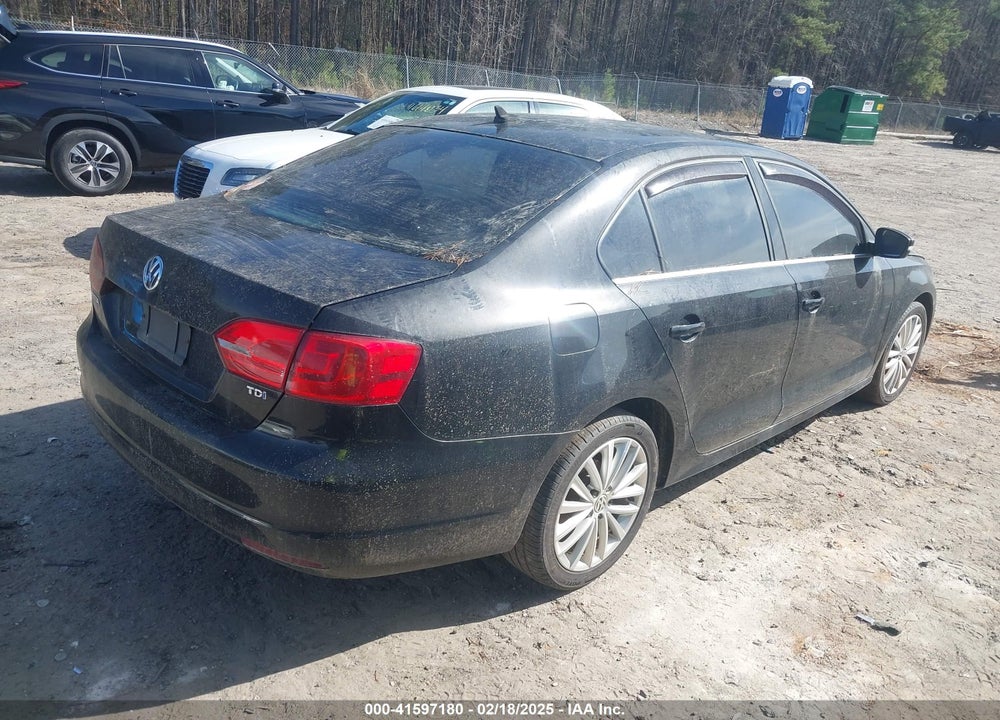 2013 VOLKSWAGEN JETTA VIN: 3VWLL7AJ8DM285616