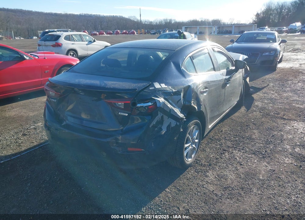 2014 MAZDA MAZDA3 VIN: JM1BM1V79E1136492