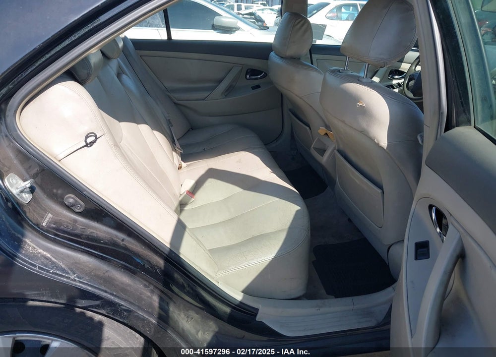 2007 TOYOTA CAMRY LE VIN: 4T1BE46K17U159988