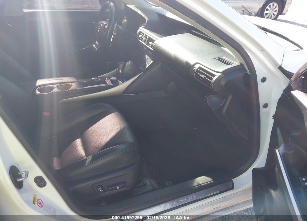 2014 LEXUS IS VIN: JTHBF1D2XE5042855