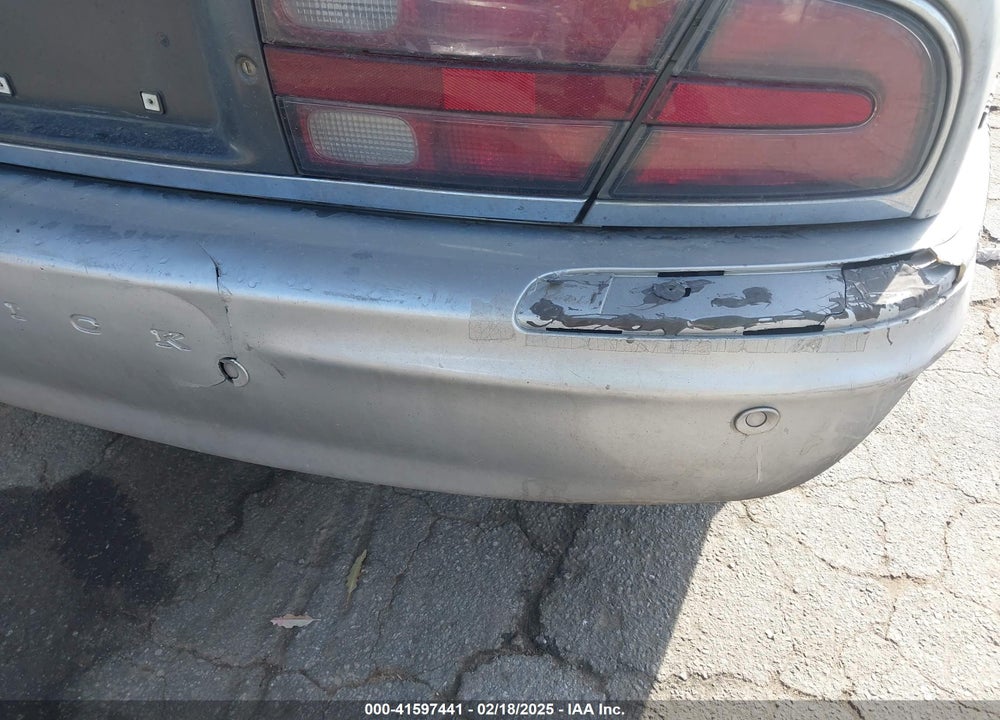 2003 BUICK PARK AVENUE ULTRA VIN: 1G4CU541634168963