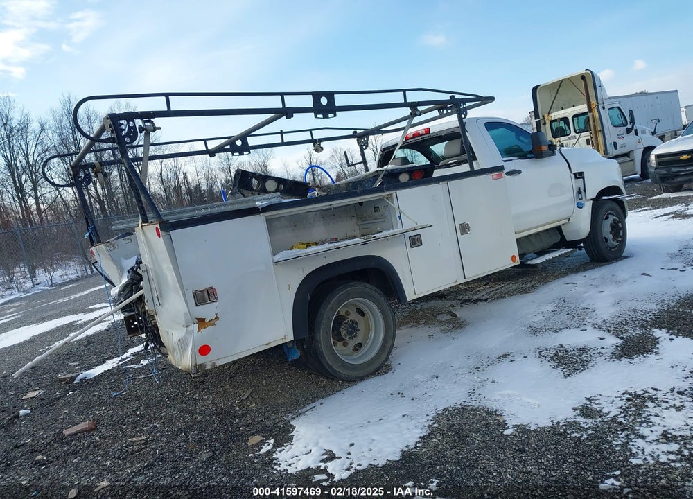 2019 CHEVROLET SILVERADO 4500HD 1WT VIN: 1HTKHPVK1KH851316