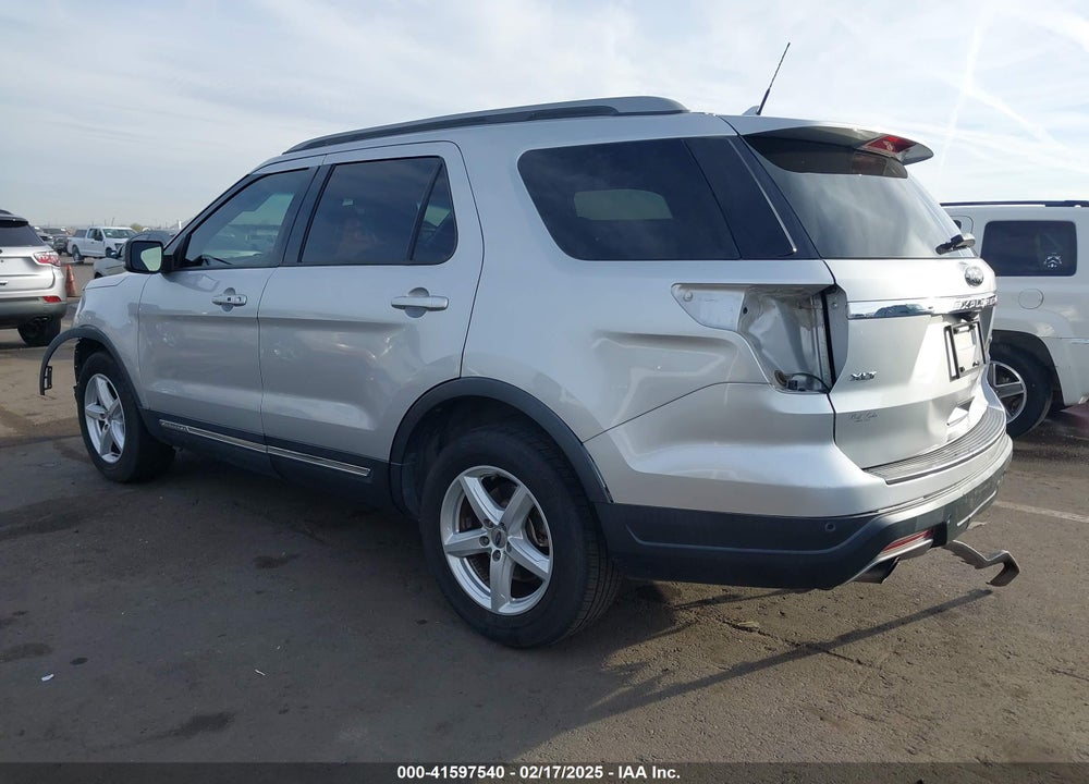 2019 FORD EXPLORER XLT VIN: 1FM5K7DHXKGA09853