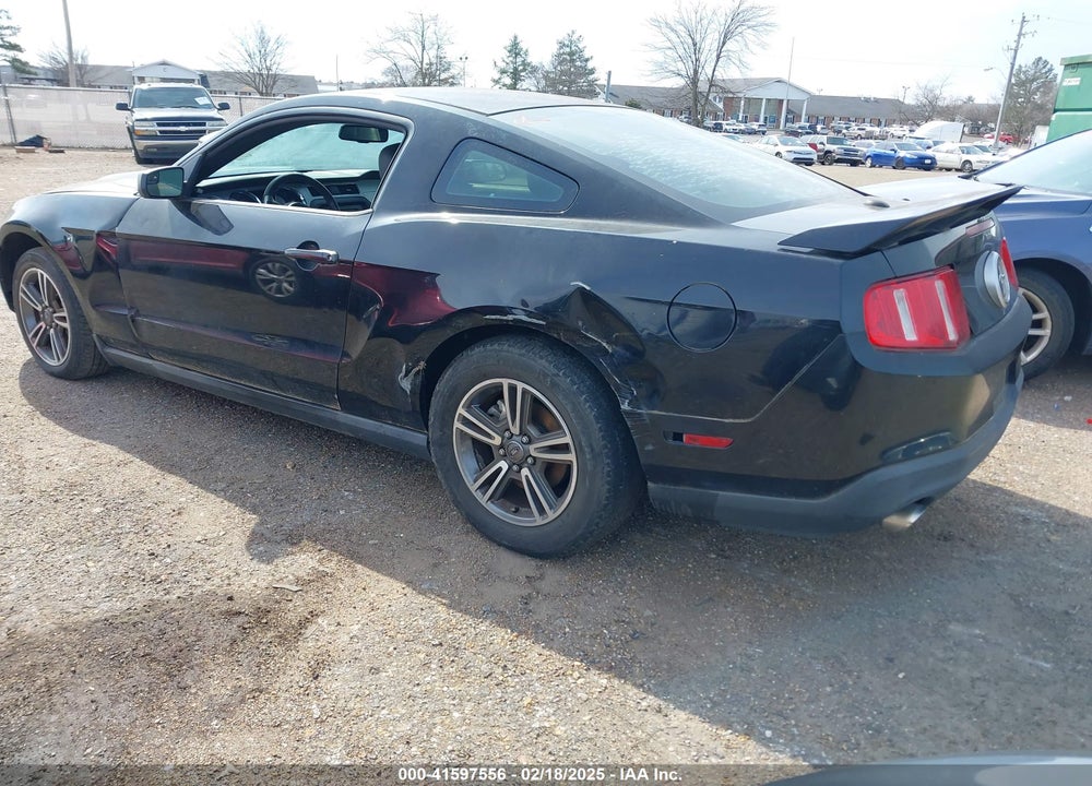 2011 FORD MUSTANG V6 PREMIUM VIN: 1ZVBP8AMXB5113865